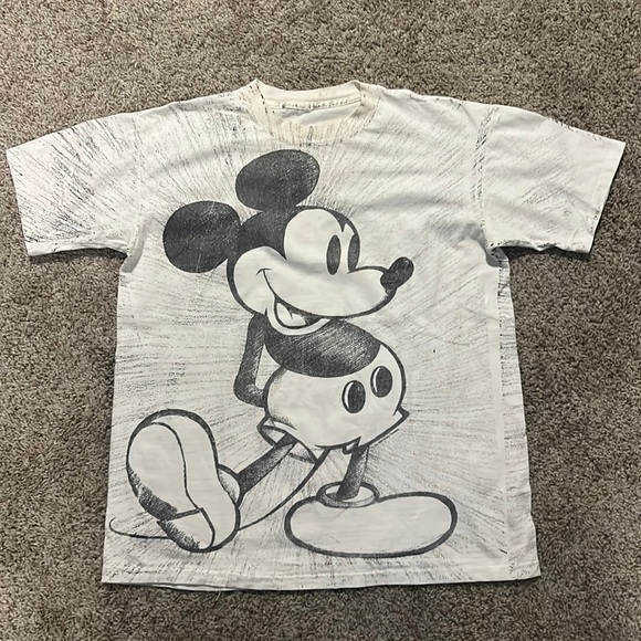 Vintage Single Stitched Mickey Mouse AOP Tshirt Size XL - Picture 1 of 9